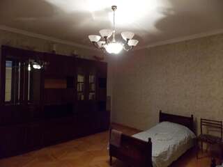 Хостелы Vachik Hostel Тбилиси Односпальная кровать в общем номере с 4 кроватями-6