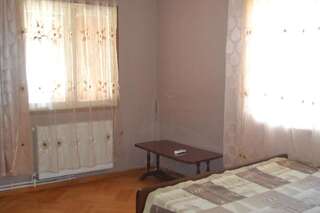 Хостелы Vachik Hostel Тбилиси Двухместный номер Делюкс с 1 кроватью-9