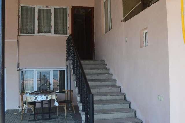 Хостелы Vachik Hostel Тбилиси-7